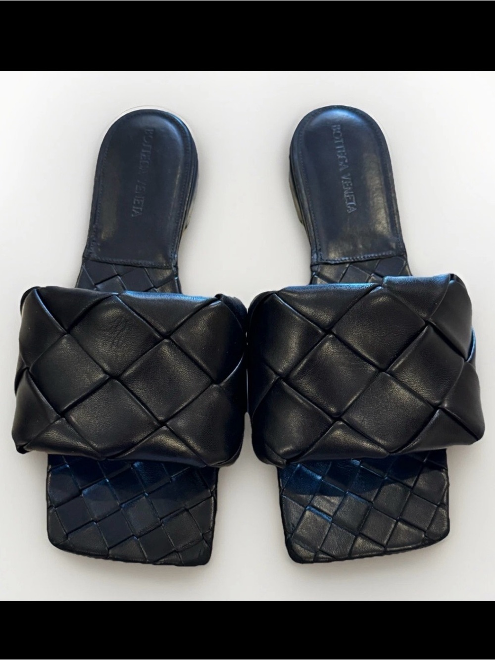 Bottega Veneta Black Intrecciato Lido Slide Sandals 38.5